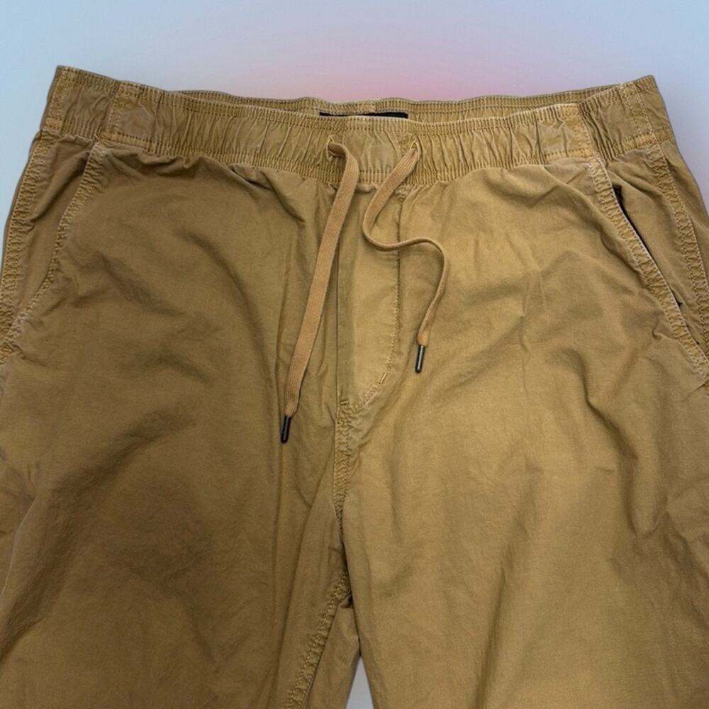 AMERICAN EAGLE Women’s Medium Tan Jogger Pant
